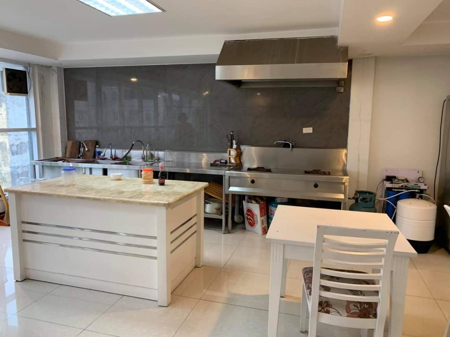 Mặt phố Vũ Tông Phan Ngã Tư Sở, DT 110m2 x 4T giá 24.2 tỷ kinh doanh cực đỉnh, vỉa hè rộng