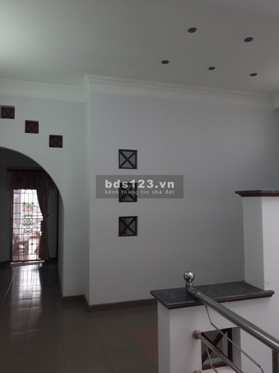 Hot Hot bán Biệt Thự mini có gara 423/10 Nguyễn Kiệm, P. 9, Phú Nhuận.