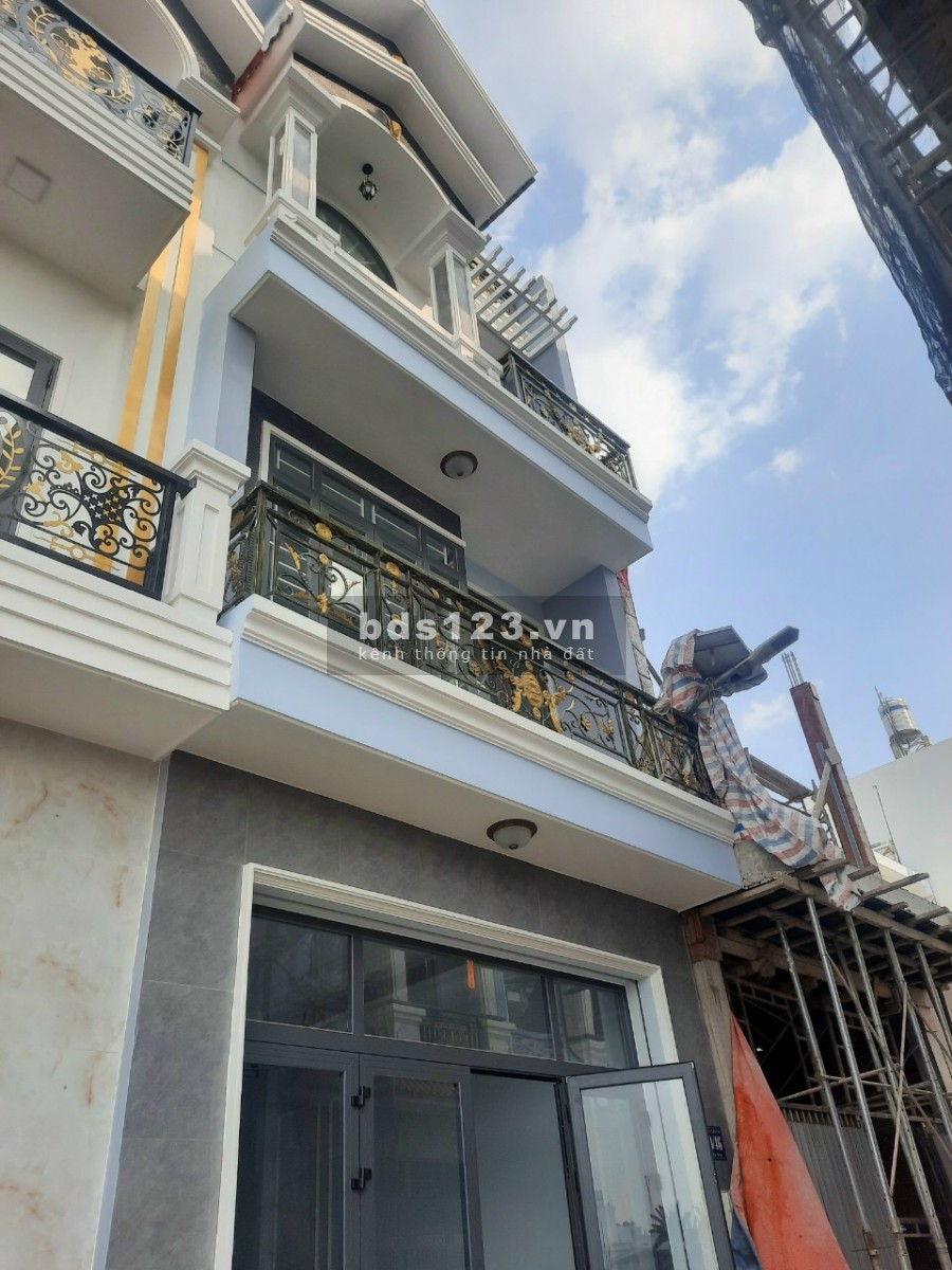Nhà tài lộc đẹp giá tốt 1 trệt 2 lầu