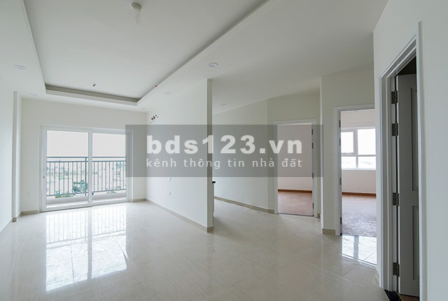 Bán căn hộ Moonlight Boulevard 2PN 2WC 68m2 giá 2.5 tỷ, bao hết thuế phí và 5% sổ, LH: 0932024358