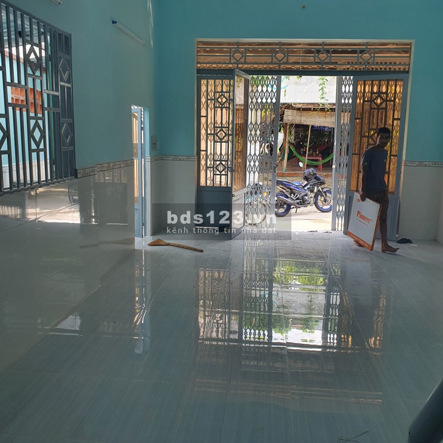 Cho thuê nhà nguyên căn hẻm rộng tiênh làm kho xưởng