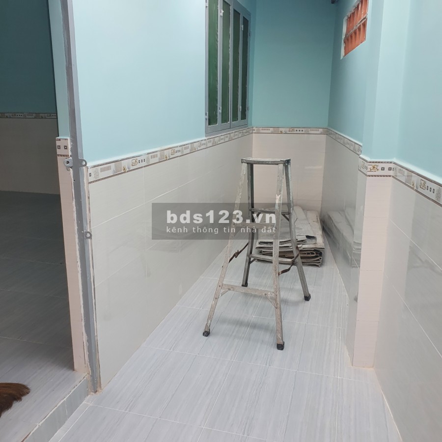 Cho thuê nhà nguyên căn hẻm rộng tiênh làm kho xưởng