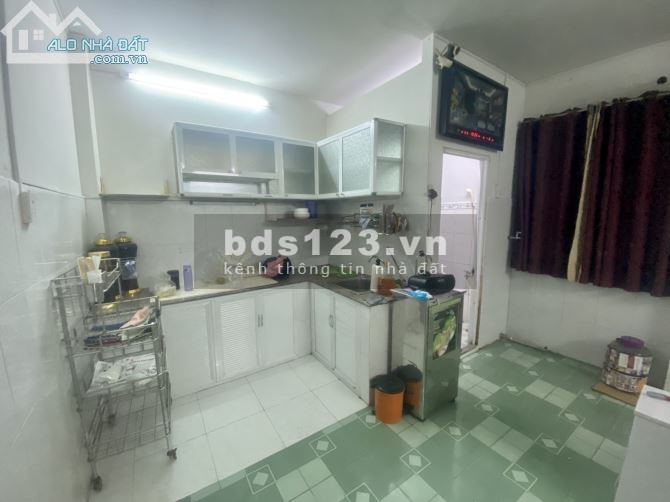 Chính chủ cho thuê nhà 1 trệt + 1 lầu đúc, (nhà một sẹc) gần mặt tiền đường Quốc lộ 13 cũ, Hiệp Bình Phước, Thành phố Thủ Đức.