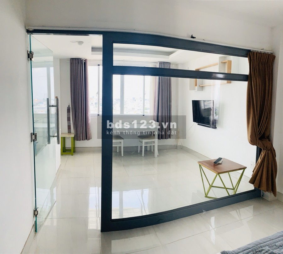 Cho thuê căn hộ full nội thất 1 phòng ngủ gần cầu Nguyễn Văn Cừ quận 8