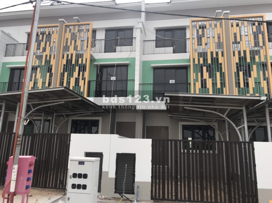 Bán Nhà 1 trệt 2 Lầu 157m2 Chủ Đầu Tư VSIP Rẻ Nhất Thị Trường