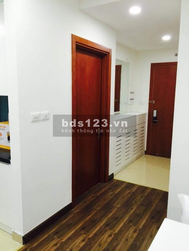 Cho thuê căn GOLDMARK CITY 3N, full đồ giá 13tr lh 0387891888