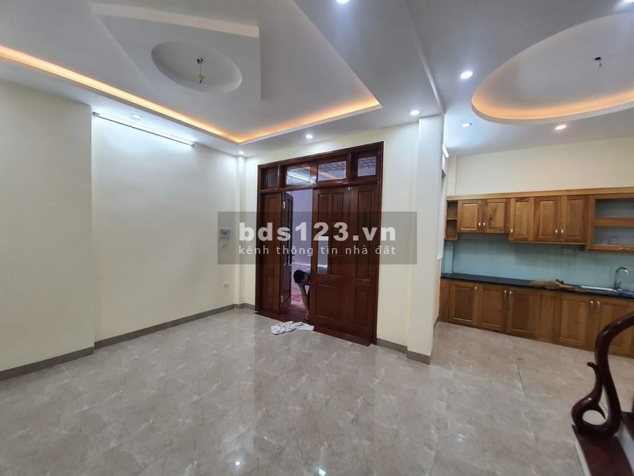CHỈ 2.8 TỶ - CÓ NGAY NHÀ ĐẸP MỚI XÂY,GẦN TRUNG TÂM THANH TRÌ