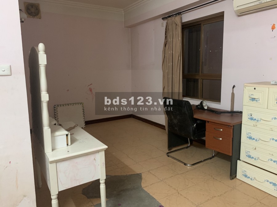 Cho thuê chung cư A3 Làng quốc tế Thăng Long 2 ngủ đồ gần đủ 9 triệu. Lh 0377983070