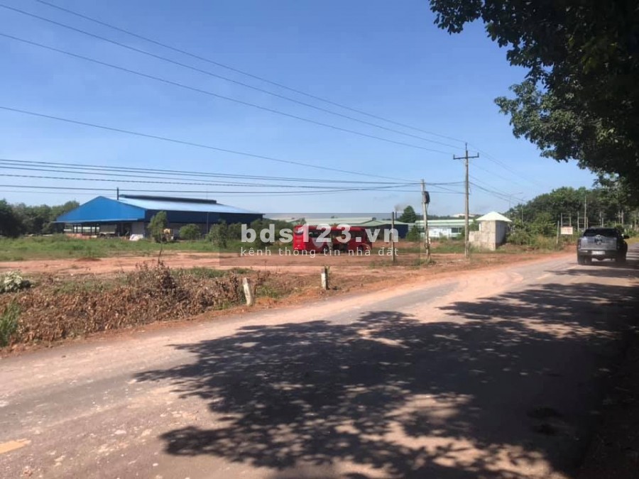 Bán vài lô đất mặt tiền trung tâm Đồng Phú, gần khu becamex 6300ha