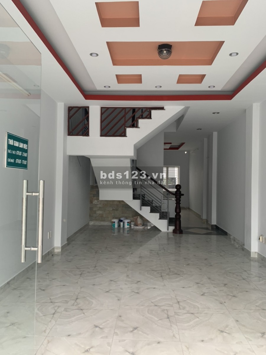 Nhà 3tầng 2MT Phạm Văn Đồng, thuộc Hiệp Bình Chánh khúc gần Gigamall, KD sầm uất