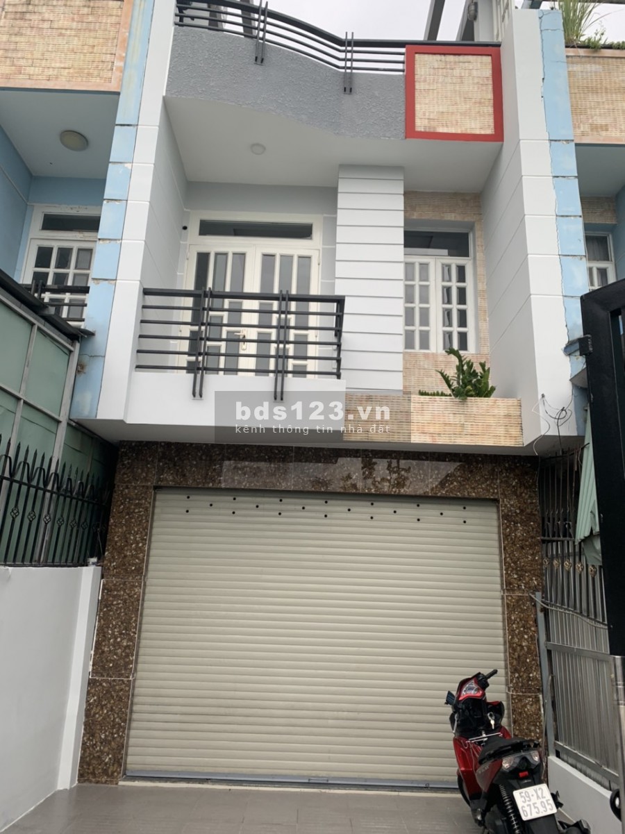 Nhà 3tầng 2MT Phạm Văn Đồng, thuộc Hiệp Bình Chánh khúc gần Gigamall, KD sầm uất