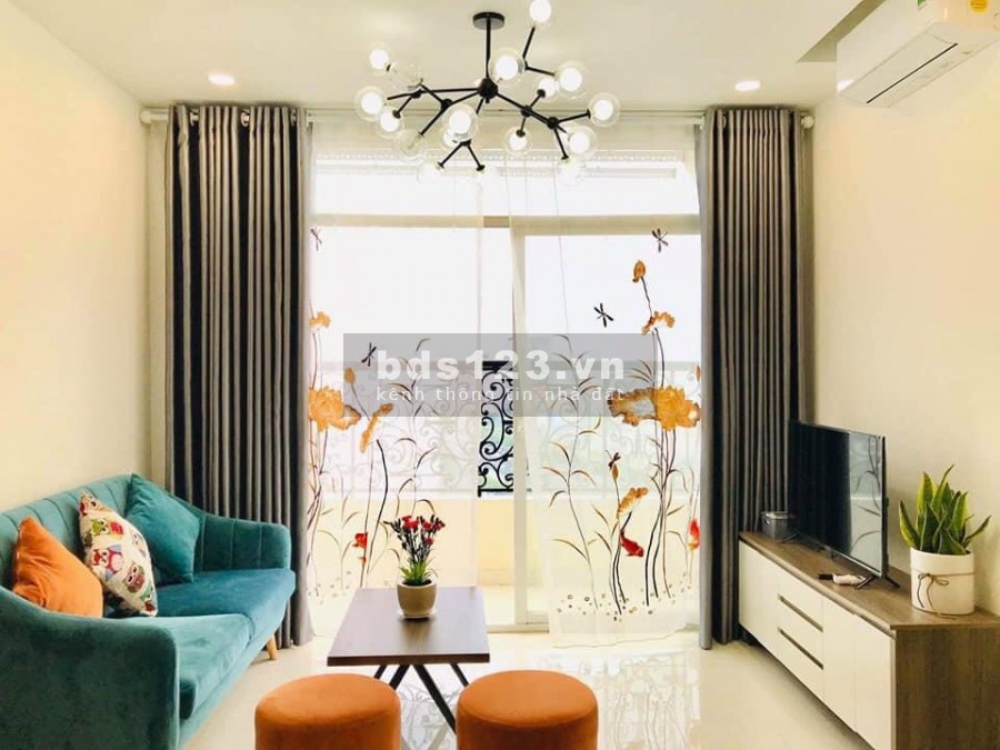 Cho thuê căn hộ 2 phòng ngủ Grand Riverside đầy đủ nội thất phường 2 quận 4