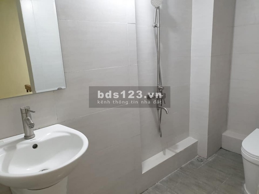Nhà mặt Ngõ Phố Trúc Khê, Ô tô cách nhà 10 mét, diện tích 25/30m2, 6 tầng - giá 4 tỷ.