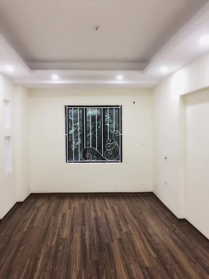 Bán nhà Nguyễn Văn Cừ, Long Biên, HN 2 mặt ngõ kinh doanh oto vào nhà 74m2 4,35ty 0363839396
