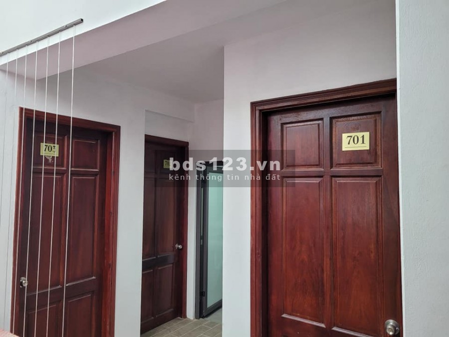 Nhà 8 tầng Phạm Văn Đồng, thang máy, dòng tiền cao, 19 phòng khép kín cho thuê 60 triệu/tháng, giá 7 tỷ, lh 0961427470