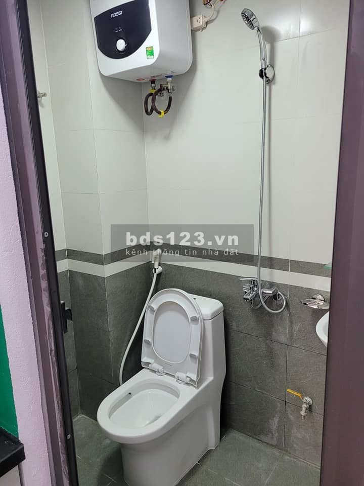 Nhà 8 tầng Phạm Văn Đồng, thang máy, dòng tiền cao, 19 phòng khép kín cho thuê 60 triệu/tháng, giá 7 tỷ, lh 0961427470