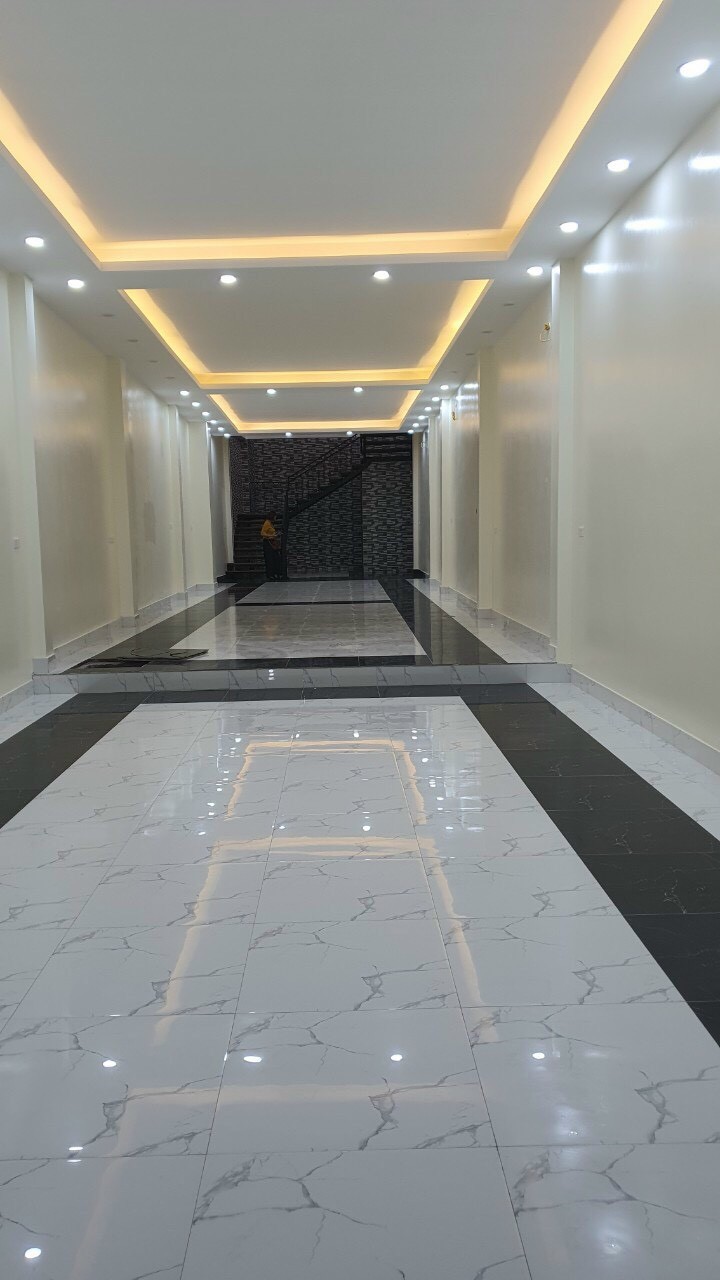 Giảm 500 triệu, chỉ còn 16,3 tỷ, trung tâm Mỹ Đình, kinh doanh, ô tô, 140m2 x 4 tầng