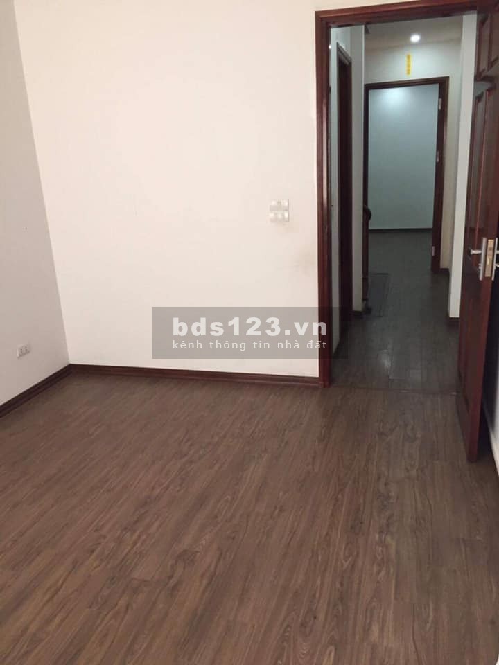 Bán nhà cực đẹp Nguyễn Sơn, Long Biên, dtsd 42m2, 5 tầng, giá 3.75 tỷ, lh 092.234.6363