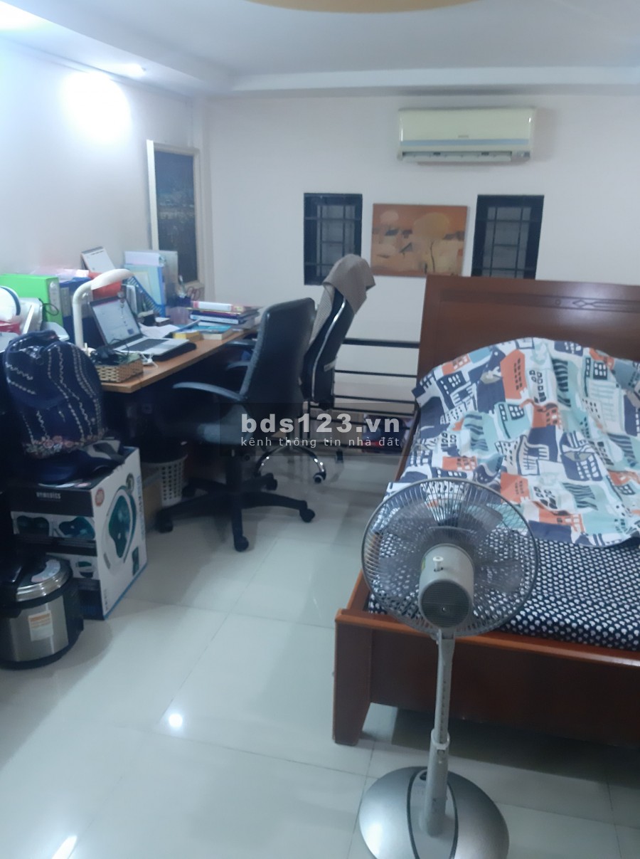 Cần bán nhà HXH đường Phùng Văn Cung,Phường 7,Phú Nhuận,giá 4.4 tỷ