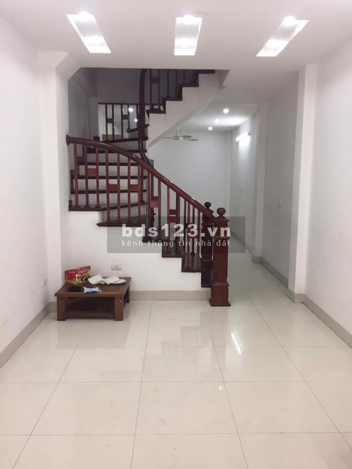 Bán nhà cực đẹp Nguyễn Sơn, Long Biên, dtsd 42m2, 5 tầng, giá 3.75 tỷ, lh 092.234.6363
