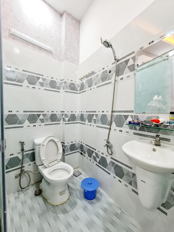 Cần bán gấp nhà 2 tầng sang chảnh 44m, hẻm xe hơi phường 14 Quận Gò Vấp