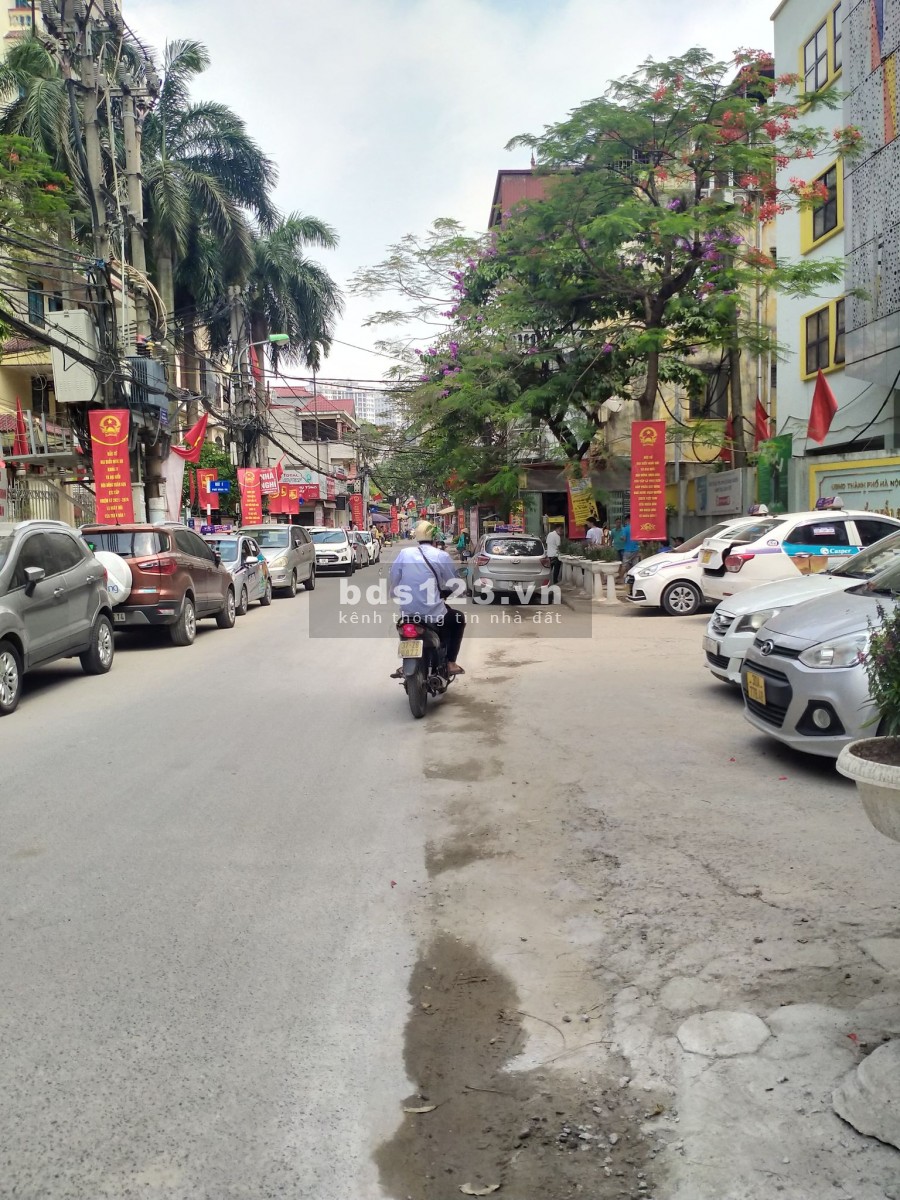 Bán Nhà Đất Phố Võng Thị 110m, 5 Tầng. Khu Đất Phân Lô Cán Bộ - Kinh Doanh Trọng Điểm