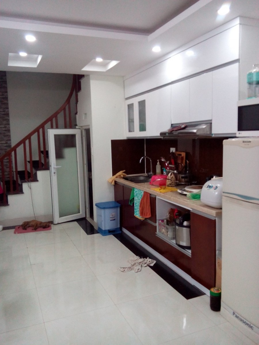 Bán Nhà Khương Đình 30m2, Ngõ Nông Rộng, Không Đối Nhà Cực Thoáng, Nhà Đẹp Ở Ngay 3.3 Tỷ