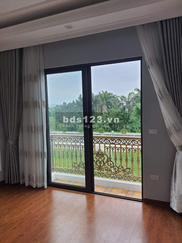 Nhà mới Lệ Mật, Long Biên, ô tô vào, 72m, MT gần 4m, giá 6 tỷ