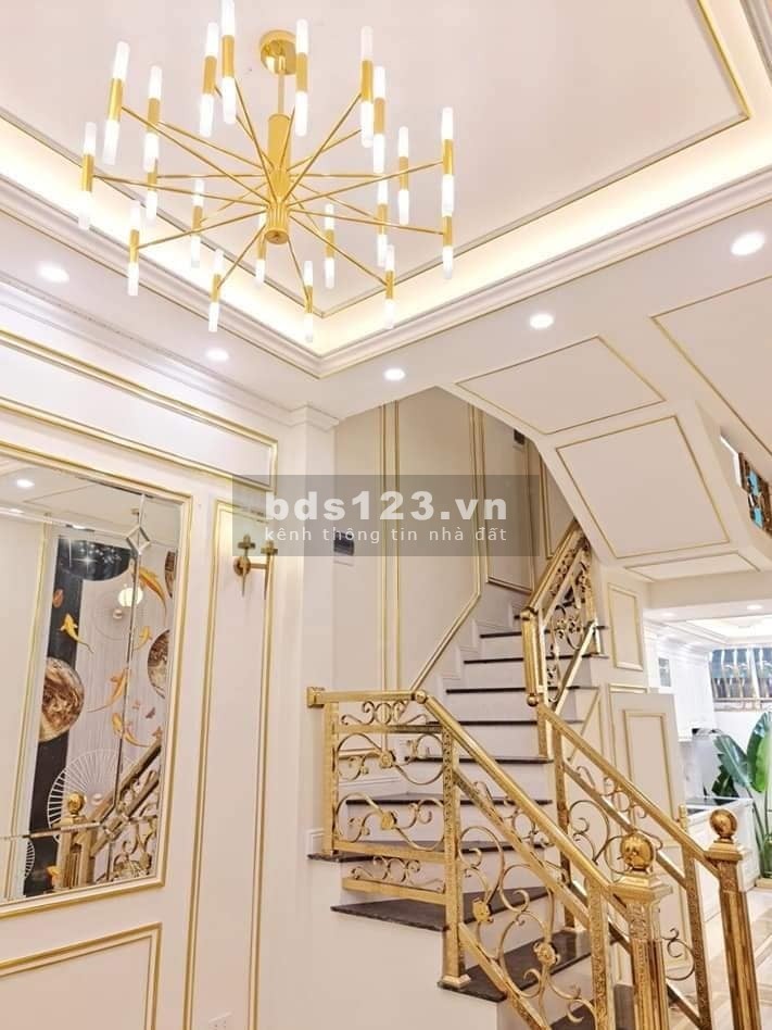Bán nhà phố Trần Điền 34m2x5T Ở NGAY LÔ GÓC KHU DÂN TRÍ CAO GẦN PHỐ