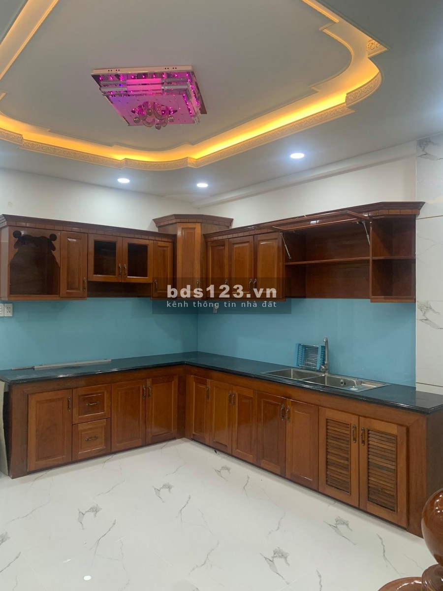 Nhà phố cao cấp Rich Home, Đường Tạ Quang Bửu, Kế Chung Cư Pegasuite, phường 5, Quận 8
