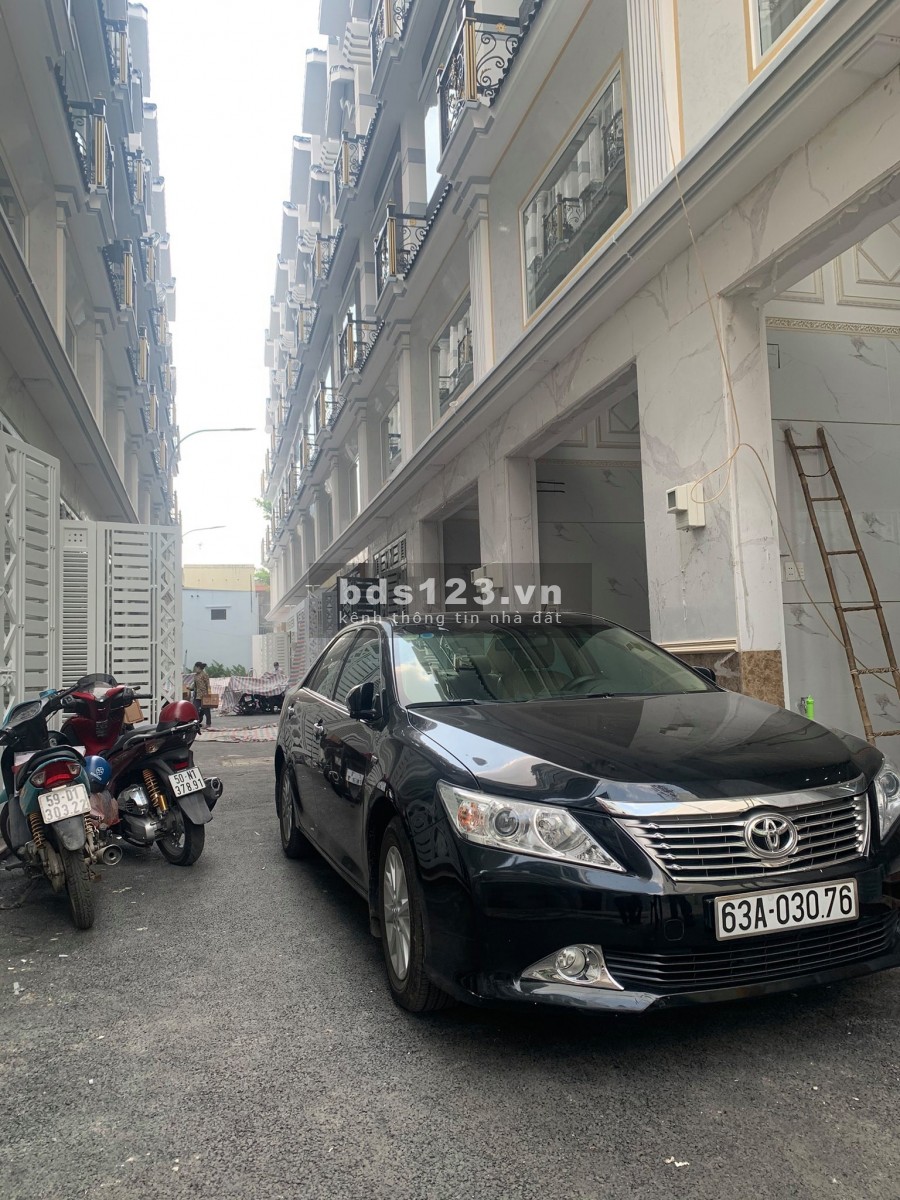 Nhà phố cao cấp Rich Home, Đường Tạ Quang Bửu, Kế Chung Cư Pegasuite, phường 5, Quận 8