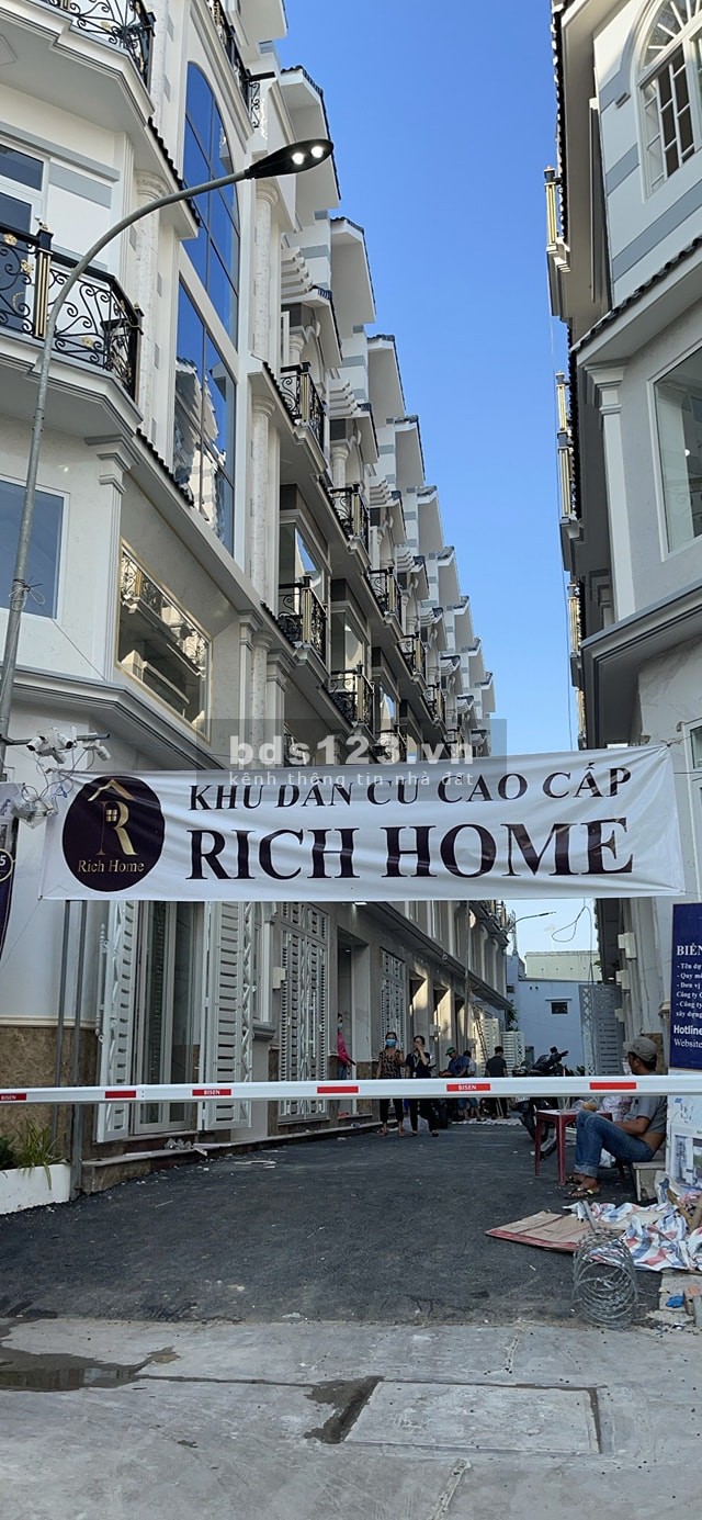 Nhà phố cao cấp Rich Home, Đường Tạ Quang Bửu, Kế Chung Cư Pegasuite, phường 5, Quận 8