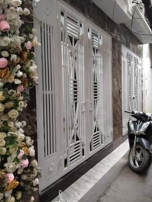 Bán Nhà Phố Đẹp Lãng Yên 30m/ 5T/ 3.7 tỷ Hai Bà Trưng (Phố cổ, bờ Hồ chỉ 5p.)