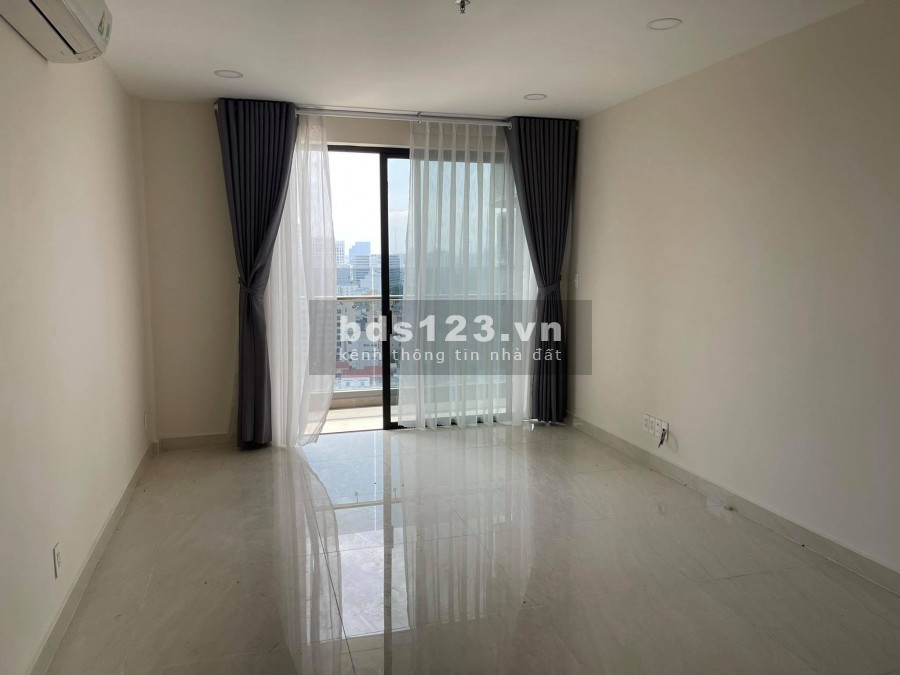 Cho thuê căn hộ Park Legend 3 phòng ngủ / 2WC nội thất cơ bản (rèm, máy lạnh, bếp) 16Triệu Tel 0942811343 Tony (Zalo/Phone) đi xem và chốt căn