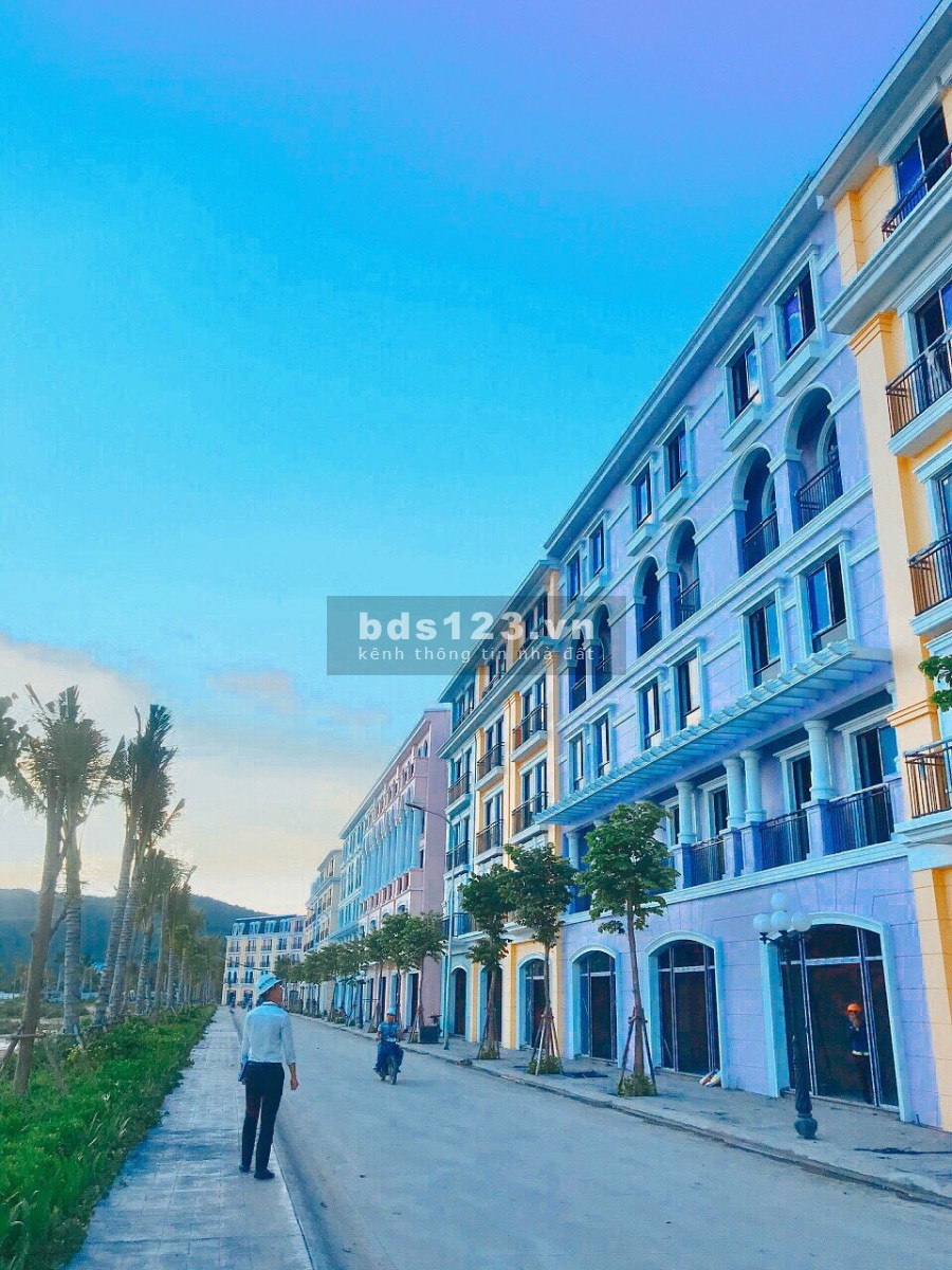 Bán căn liền kề shophouse Harbor Bay tại trung tâm Bãi Cháy - Hạ Long