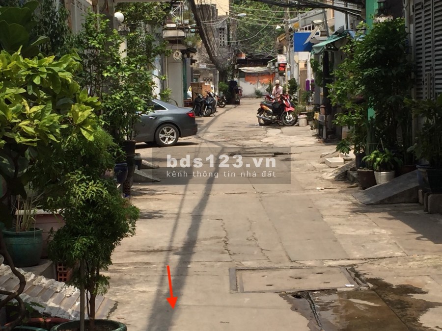 HXH Phan Đăng Lưu 3,4x17m, trệt, 3 lầu, 5 pn, 4wc. Full Máy lạnh