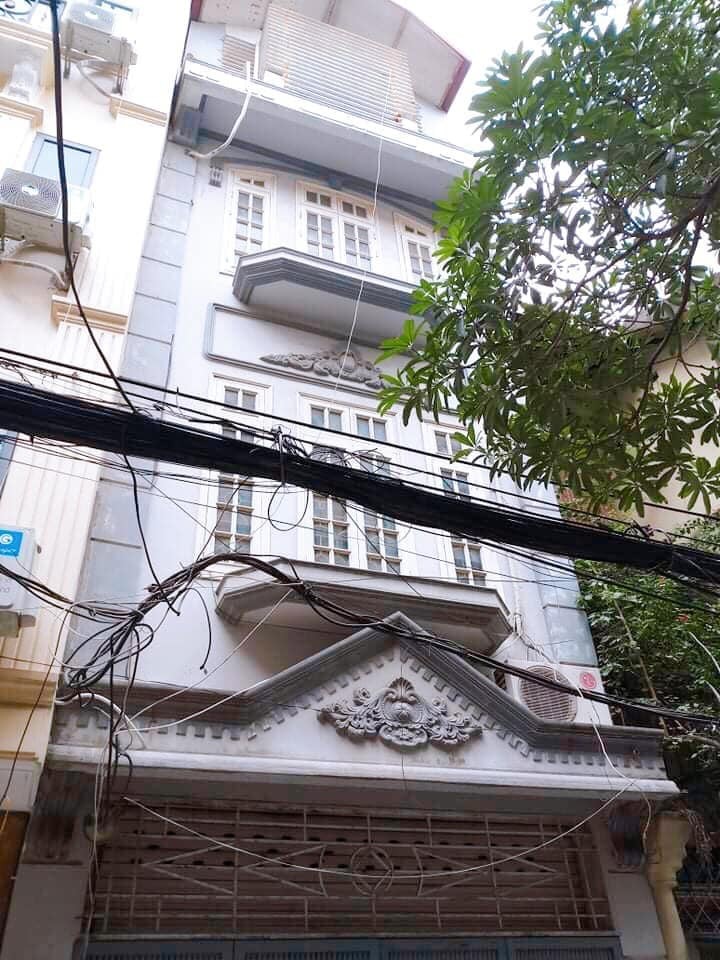 Bán nhà phố Đông Quan, 48m2, 4 tầng, ô tô tránh, kinh doanh, chỉ nhỉnh 8 tỷ