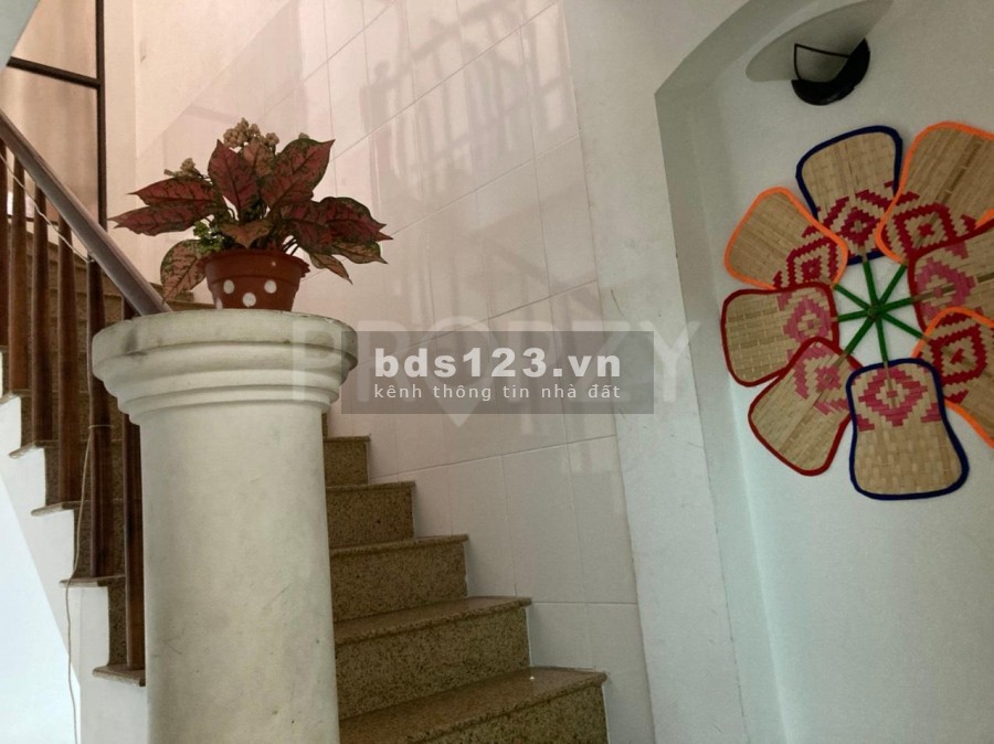 Nhà hẻm Cao Thắng - võ văn tần, p5, quận 3, 5PN 6PN, full nội thất, 0938.764.277