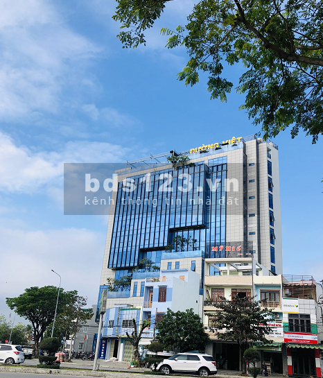 Cho thuê văn phòng mặt tiền Duy Tân - Nguyễn Hữu Thọ ngay sân bay Đà Nẵng giá rẻ