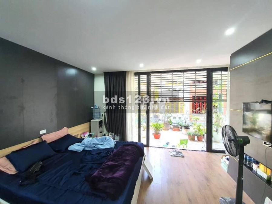 BÁN GẤP NHÀ HOÀNG MAI 48M 5 TẦNG 4.3 TỶ, Ô TÔ ĐỖ CỬA, NGÕ THÔNG GẦN HỒ