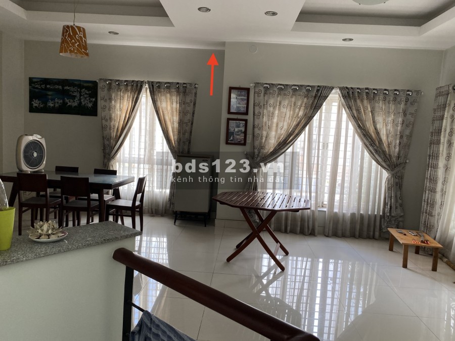 Mặt Tiền siêu rộng Nguyễn Ngọc Phương 10x16m hầm, trệt, 2lầu, ST: 4PN FULLNT. Chỉ 35tr/tháng