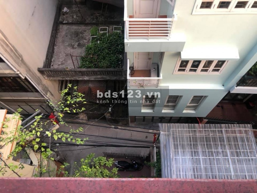 Bán nhà mặt phố Trung Kính, lô góc, 190m2, 6 Tầng, 4.3m MT, 34.9 tỷ, LH 0839844444