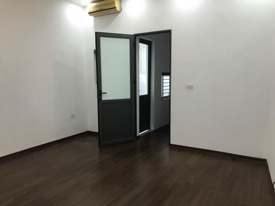 CỰC HIẾM! bán nhà ở ngõ 63 Lê Đức Thọ, 4 tầng đẹp, 36m2, giá chào 2,6 tỷ