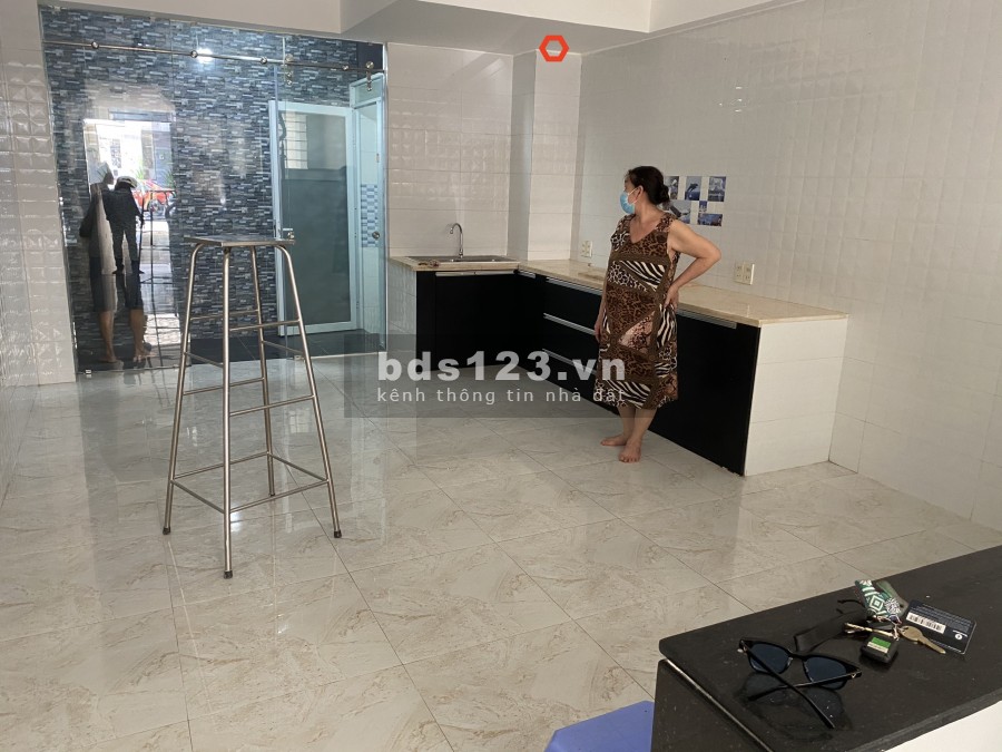 MT Nguyễn Ngọc Phương 4x20m 1T Lửng 3L ST 8P 7w tiện mở VP_Nhà Hàng.