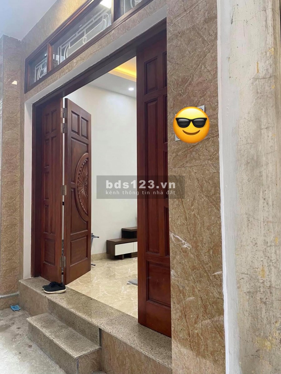 Bán nhà Hòa Bình 7, 15m Ô TÔ tránh, ở ngay, gần phố, Ngõ thông rộng, Nhỉnh 3 tỷ