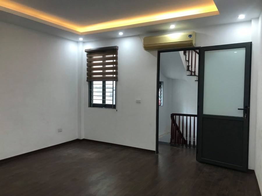 CỰC HIẾM! bán nhà ở ngõ 63 Lê Đức Thọ, 4 tầng đẹp, 36m2, giá chào 2,6 tỷ