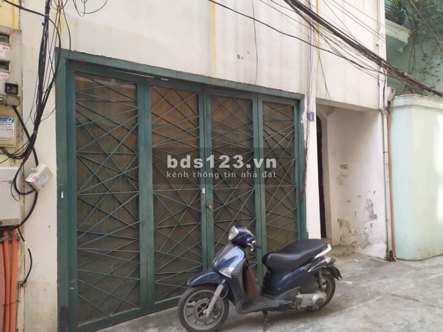 Bán nhà gần phố Quán Thánh, Ba Đình, 70m mt 5m ô tô, làm…