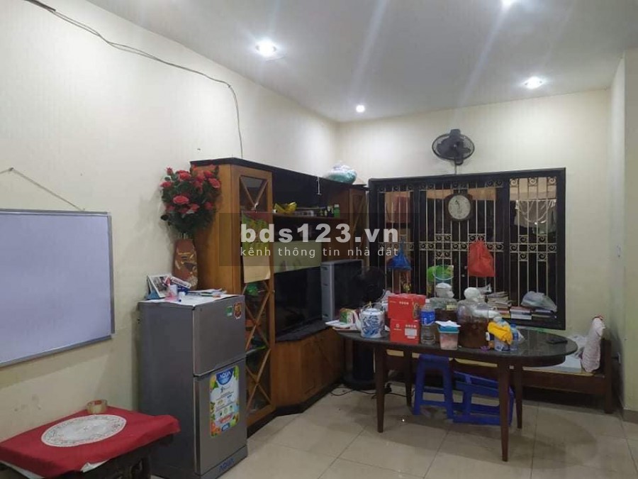 Bán nhà gần phố Quán Thánh, Ba Đình, 70m mt 5m ô tô, làm…
