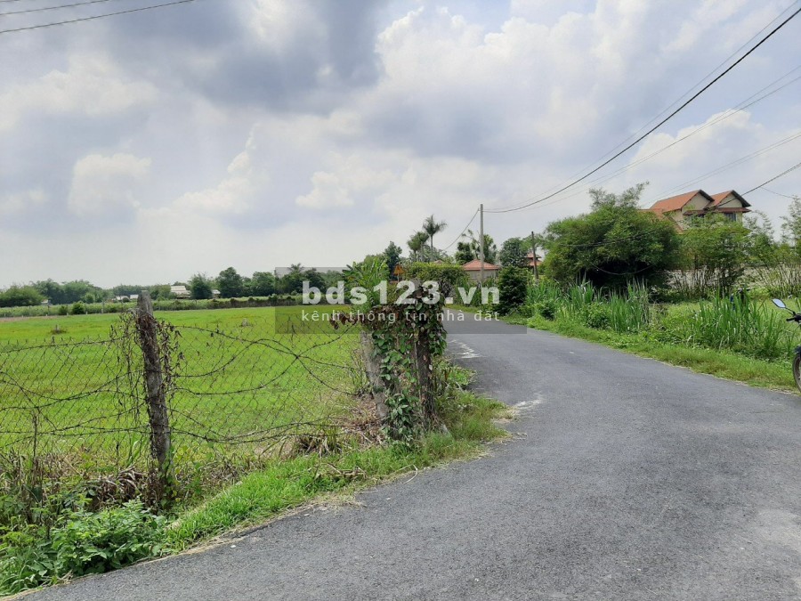 Đất nền củ chi sổ hồng riêng sang tên công chứng ngay lh 0366770299 em Mùi