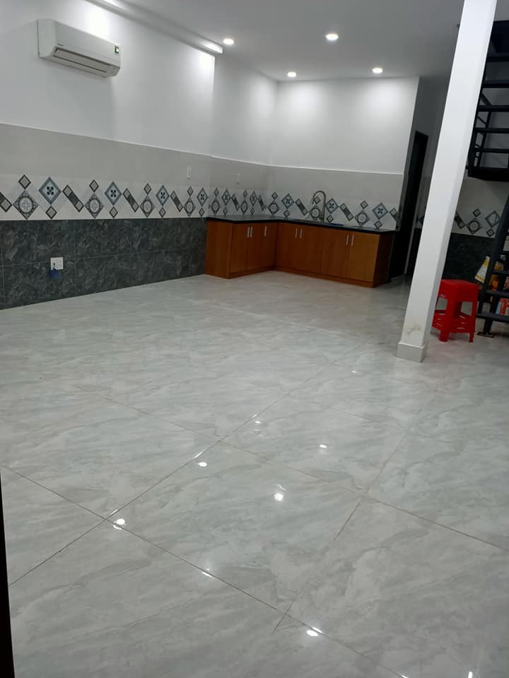 NGỘP QUÁ BÁN GẤP NHÀ Nguyễn Chí Thanh, Quận 5, Hẻm Ba gác thẳng, 48m2, chỉ 7 tỷ 2, 3 Lầu Ở ngay